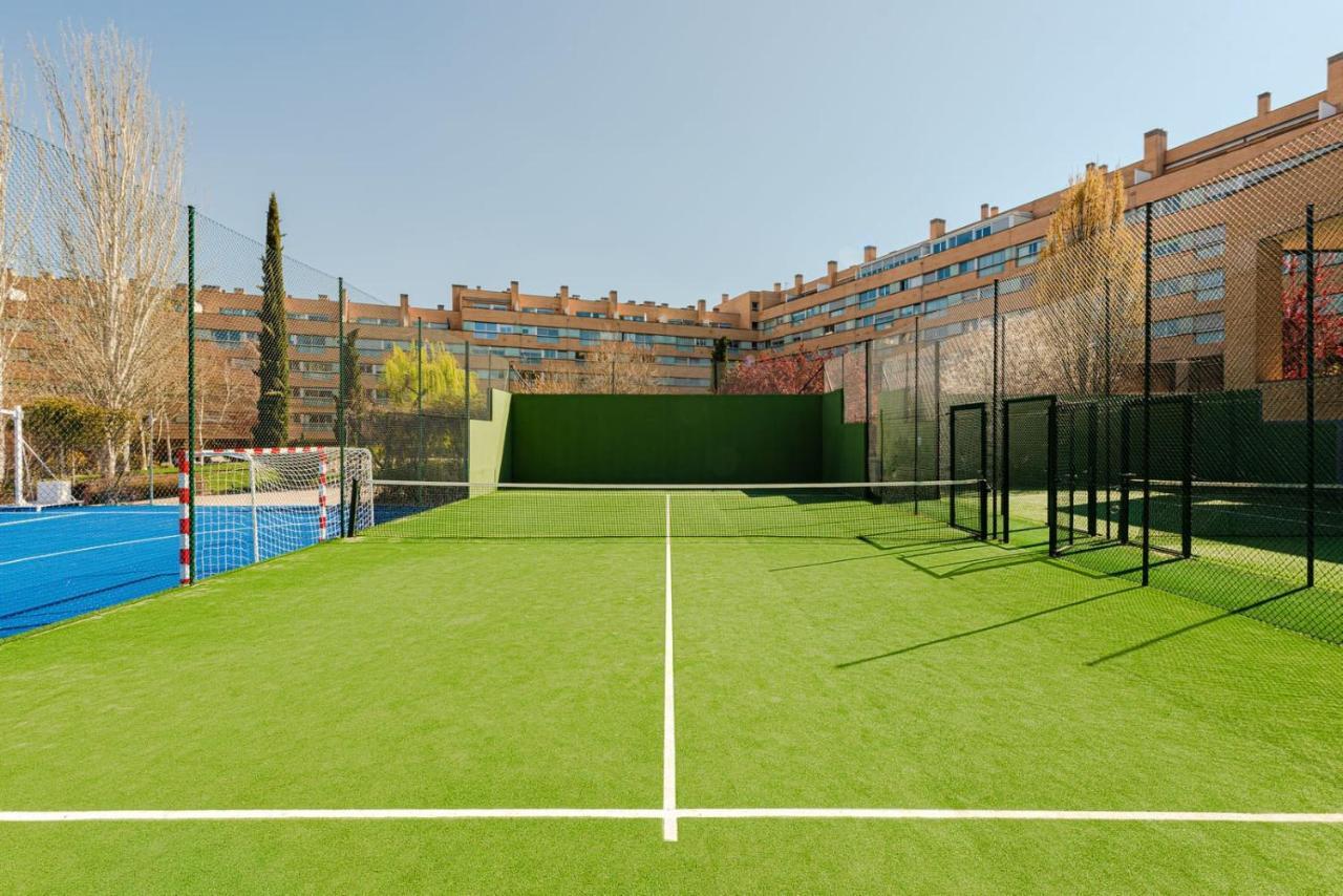 Los Olivos Stylish Apartments In Conde Orgaz Area مدريد المظهر الخارجي الصورة